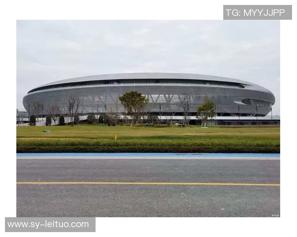 2025成都首场世界星级马术赛在东安湖开赛 2025成都首场世界星级马术赛在东安湖开赛